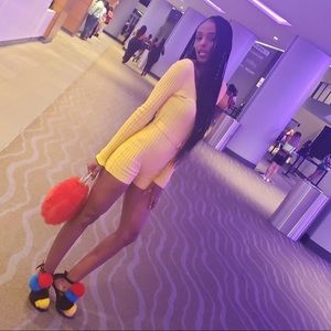 Meet your Posher, Crystal